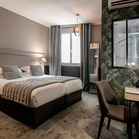 Western Cosy Szálloda 4*