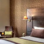 Western Cosy 4*