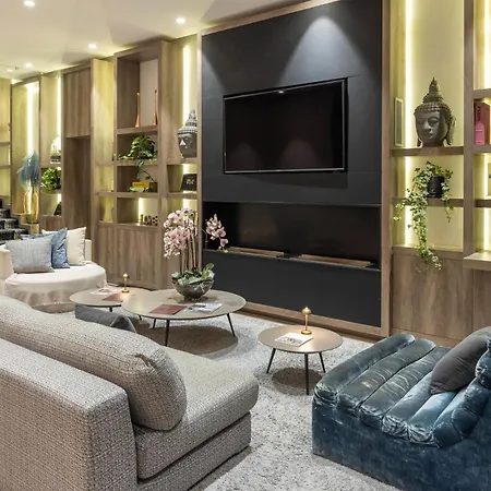 Western Cosy Hotell Nice