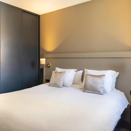 Western Cosy Hotell 4*