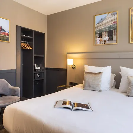 Western Cosy Szálloda 4*