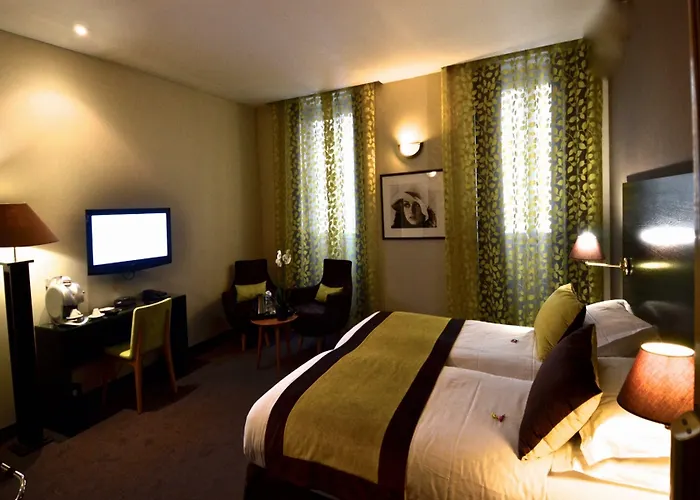 Hotel Western Cosy 4*