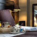 Western Cosy Отель