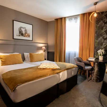 Western Cosy 4*
